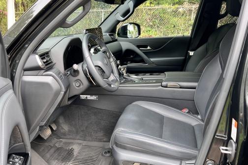 2024 Lexus LX 600 Luxury