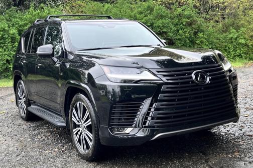 2024 Lexus LX 600 Luxury