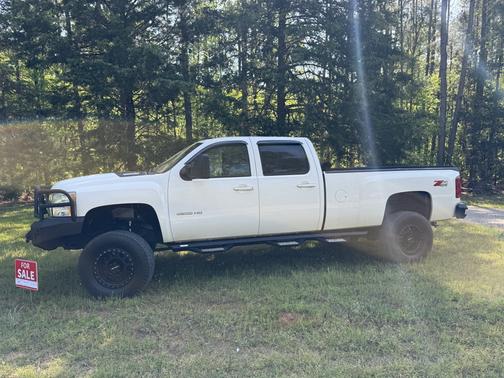2011 Chevrolet Silverado 3500 LTZ
