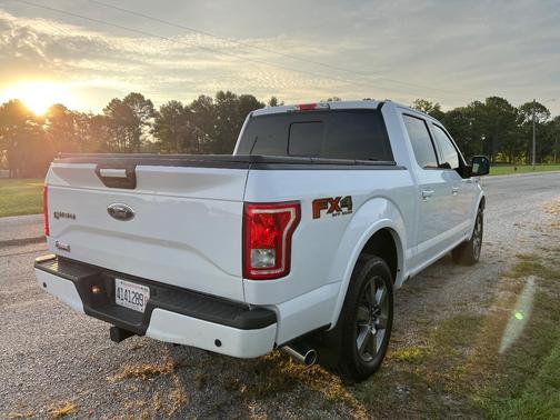 White 2017 Ford F-150 XLT