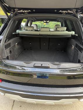Black 2026 BMW X5 xDrive40i
