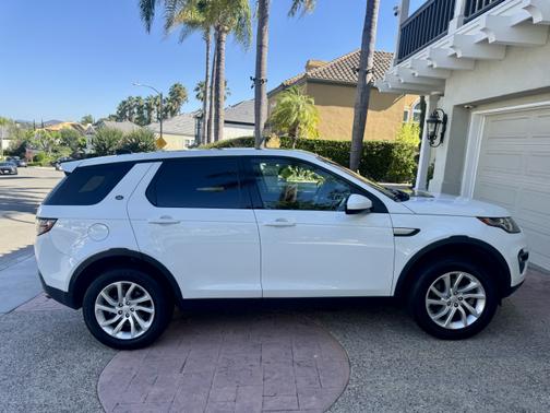 2017 Land Rover Discovery Sport HSE