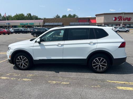 White 2021 Volkswagen Tiguan 2.0T S