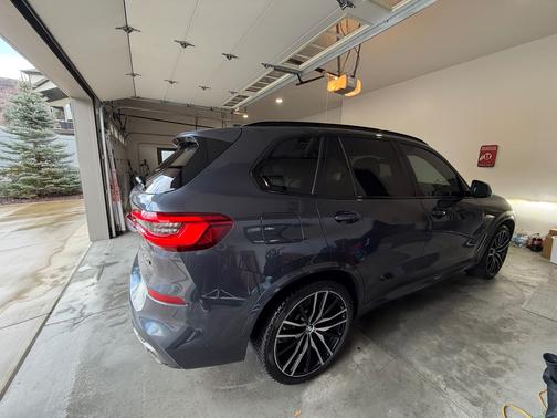 2020 BMW X5 M50i
