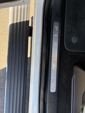 2020 Ford Expedition Platinum