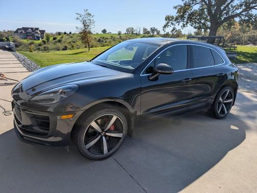 Gray 2023 Porsche Macan Macan S