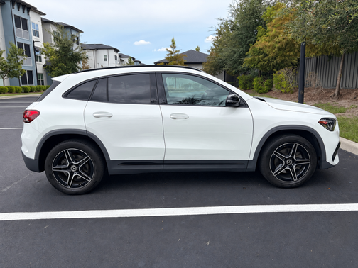 White 2022 Mercedes-Benz GLA 250 Base