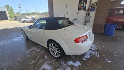 2009 Mazda MX-5 Miata Grand Touring