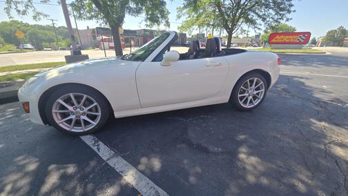 2009 Mazda MX-5 Miata Grand Touring
