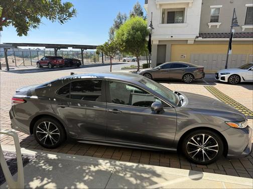 Gray 2019 Toyota Camry SE