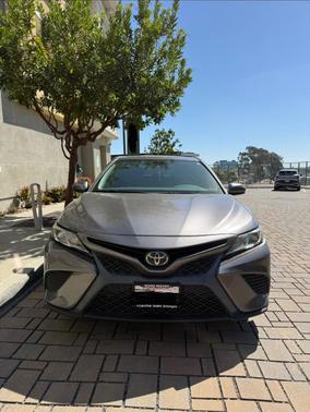 Gray 2019 Toyota Camry SE