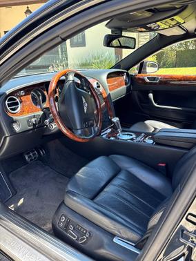 Black 2006 Bentley Continental Flying Spur Base