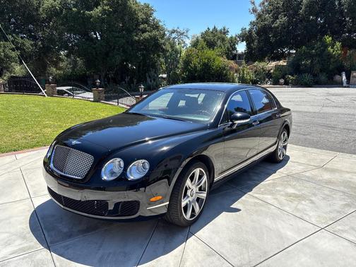 Black 2006 Bentley Continental Flying Spur Base