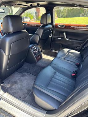 Black 2006 Bentley Continental Flying Spur Base