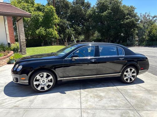 Black 2006 Bentley Continental Flying Spur Base