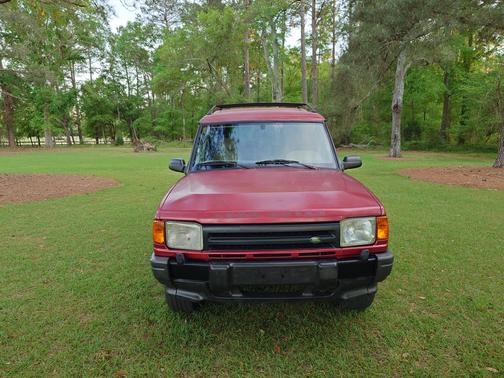 Red 1997 Land Rover Discovery SD
