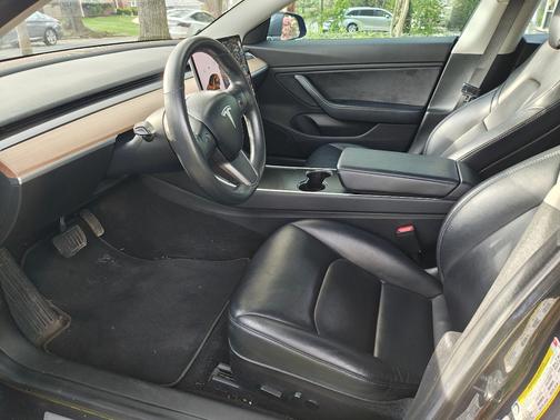 Gray 2018 Tesla Model 3 Long Range