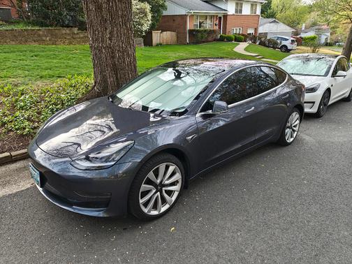 Gray 2018 Tesla Model 3 Long Range