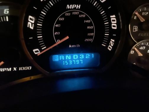 2002 Cadillac Escalade Base