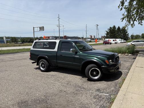 Green 2001 Toyota Tacoma Base