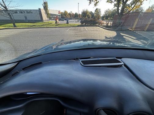 2005 Pontiac Sunfire Base