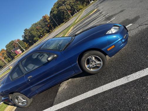 2005 Pontiac Sunfire Base