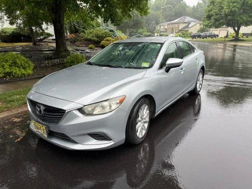 Silver 2016 Mazda Mazda6 i Sport