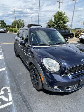 2012 MINI Cooper S Countryman Base