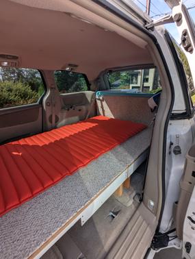 2004 Toyota Sienna LE