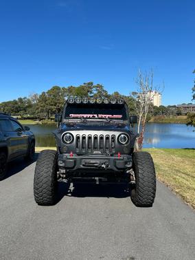 Gray 2018 Jeep Wrangler JK Unlimited Rubicon