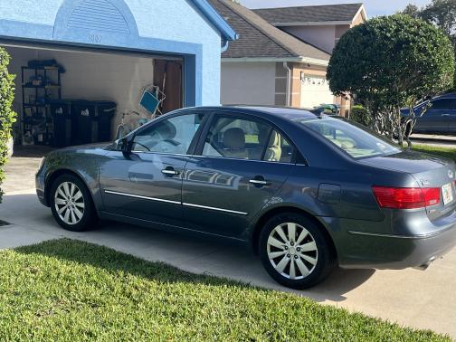 2009 Hyundai SONATA Limited