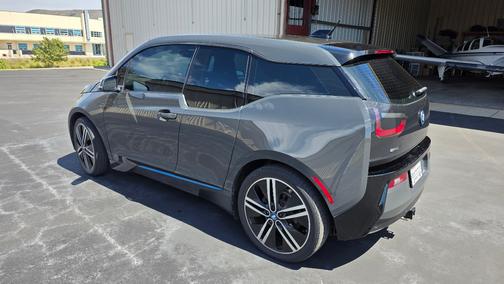 Gray 2015 BMW i3 Base w/Range Extender
