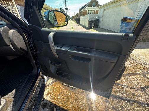 Blue 2011 GMC Sierra 1500 SLE