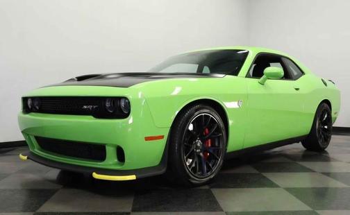 Green 2015 Dodge Challenger SRT Hellcat