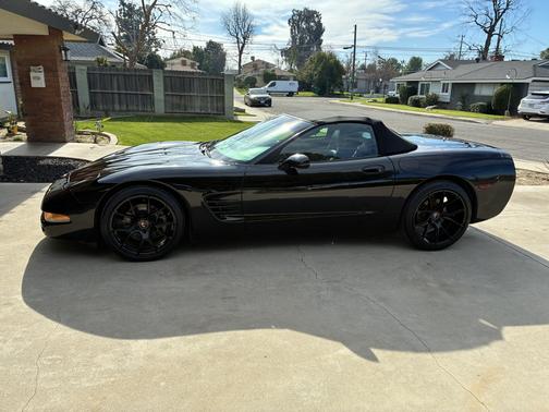 1998 Chevrolet Corvette Base