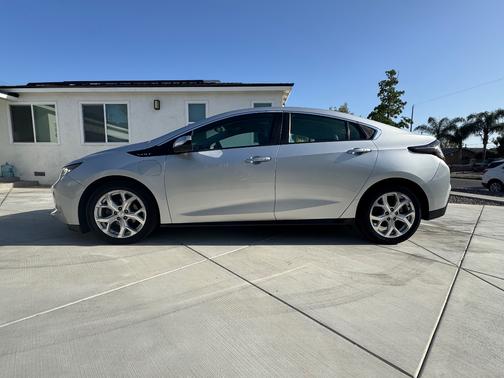 Silver 2016 Chevrolet Volt Premier