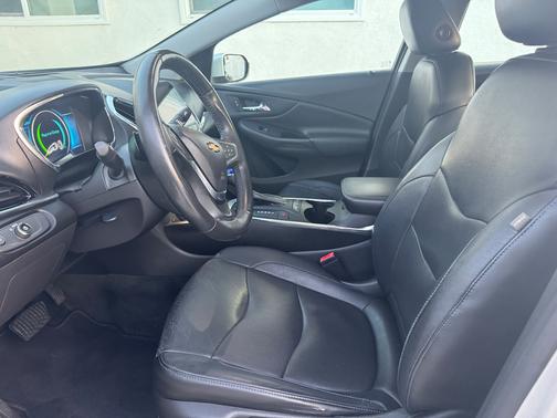 Silver 2016 Chevrolet Volt Premier