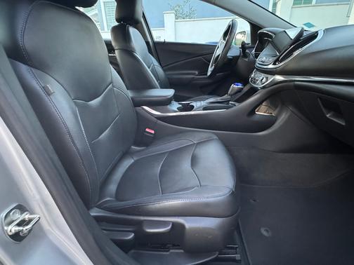 Silver 2016 Chevrolet Volt Premier