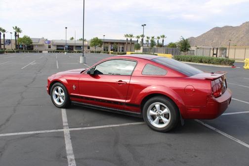 Red 2008 Ford Mustang Base