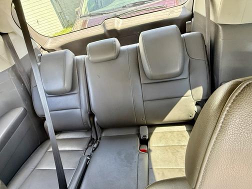 Gray 2015 Honda Odyssey EX-L