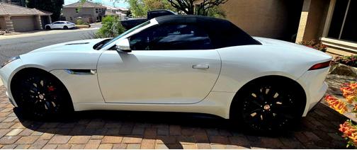 White 2015 Jaguar F-TYPE S