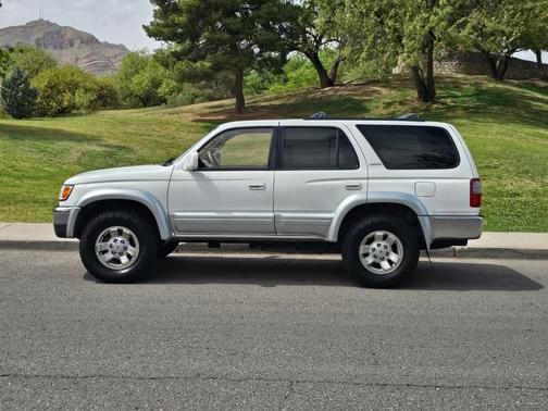 White 1998 Toyota 4Runner Limited