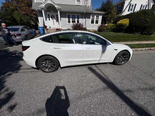 2020 Tesla Model 3 Standard Range