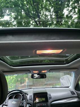 Gray 2013 Kia Sorento SX