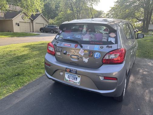 2020 Mitsubishi Mirage SE