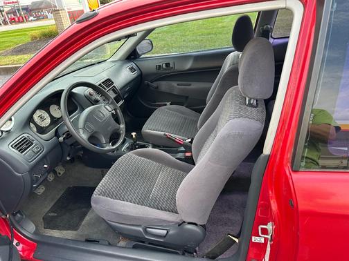 Red 2000 Honda Civic CX