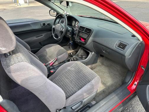 Red 2000 Honda Civic CX