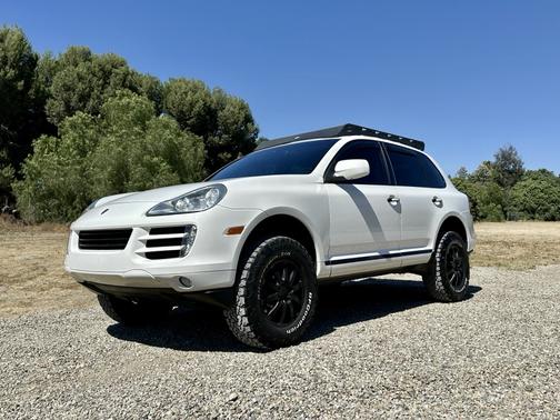 2010 Porsche Cayenne Cayenne