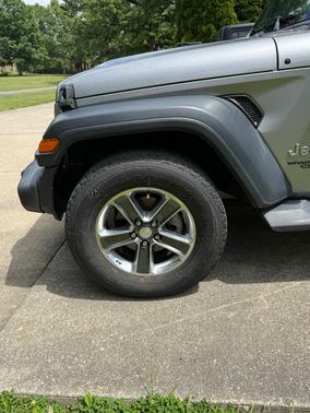 Silver 2018 Jeep Wrangler Unlimited Sport S