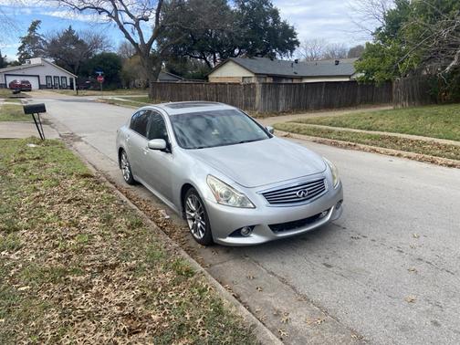 2010 INFINITI G37 Journey